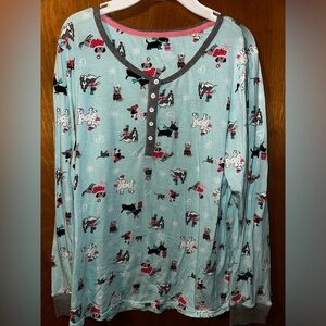 Cuddl Duds Women’s Long Sleeve Dog themed sleep top